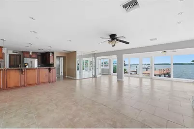 16115 4th Street E, Redington Beach, FL 33708 - Photo 20