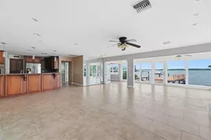 16115 4th St E, Redington Beach, FL 33708 - Photo 20