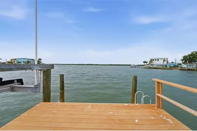 16115 4th Street E, Redington Beach, FL 33708 - Photo 54