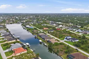 8330 Tracy Cir, Port Charlotte, FL 33981 - Photo 48