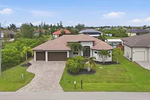 8330 Tracy Cir, Port Charlotte, FL 33981 - Photo 1