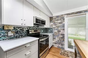 624 Blackburn Blvd, North Port, FL 34287 - Photo 16