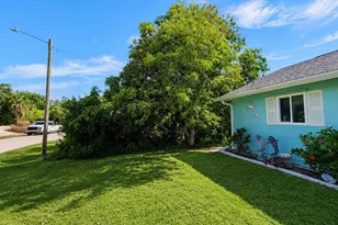 3488 Dwight St, Port Charlotte, FL 33981 - Photo 12