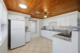 155 Magnolia Ave, Englewood, FL 34223 - Photo 6