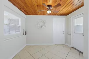 155 Magnolia Ave, Englewood, FL 34223 - Photo 8