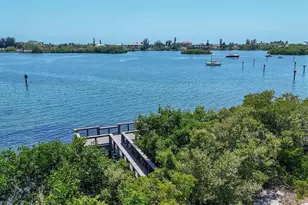 120 Woodland Pl, Osprey, FL 34229 - Photo 54