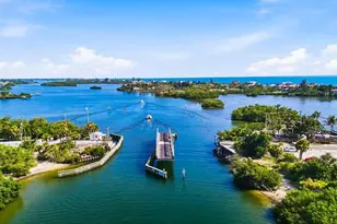 120 Woodland Pl, Osprey, FL 34229 - Photo 44