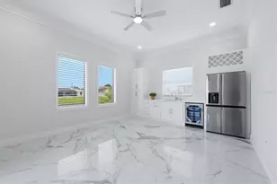 9222 Rosebud Cir, Port Charlotte, FL 33981 - Photo 22