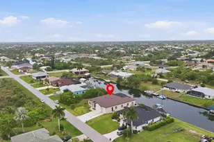9222 Rosebud Cir, Port Charlotte, FL 33981 - Photo 2