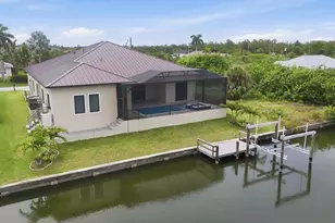 9222 Rosebud Cir, Port Charlotte, FL 33981 - Photo 30