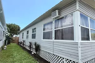 916 51st Avenue Plaza W, Bradenton, FL 34207 - Photo 40