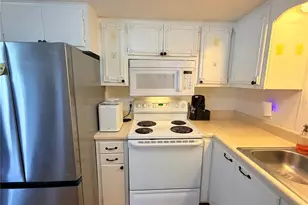 916 51st Avenue Plaza W, Bradenton, FL 34207 - Photo 28