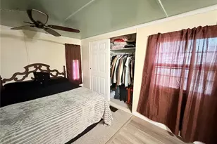 916 51st Avenue Plaza W, Bradenton, FL 34207 - Photo 32