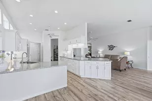 6724 Greenview Ln, Englewood, FL 34224 - Photo 18