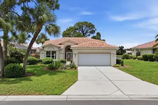 6724 Greenview Ln, Englewood, FL 34224 - Photo 6