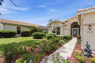 6724 Greenview Ln, Englewood, FL 34224 - Photo 8