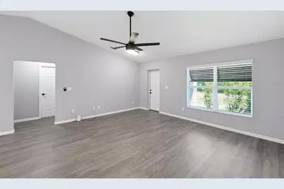 19035 Wilton Avenue, Port Charlotte, FL 33954 - Photo 18