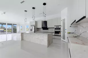 9232 Arrid Cir, Port Charlotte, FL 33981 - Photo 4