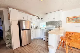 2215 73rd Street E, Palmetto, FL 34221 - Photo 6