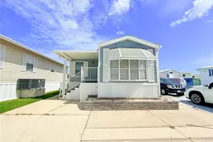 2215 73rd Street E, Palmetto, FL 34221 - Photo 1