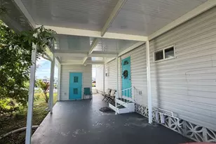 542 Tampico Dr, North Port, FL 34287 - Photo 32