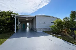 542 Tampico Dr, North Port, FL 34287 - Photo 1