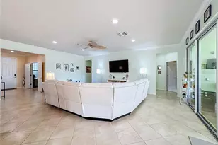 6149 Abaco Dr, Sarasota, FL 34238 - Photo 14