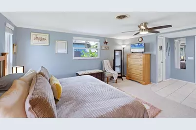 383 E Wentworth Circle, Englewood, FL 34223 - Photo 24