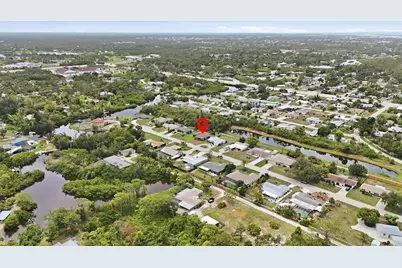 383 E Wentworth Circle, Englewood, FL 34223 - Photo 4