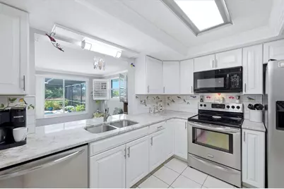 383 E Wentworth Circle, Englewood, FL 34223 - Photo 20