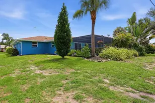 383 E Wentworth Cir, Englewood, FL 34223 - Photo 38