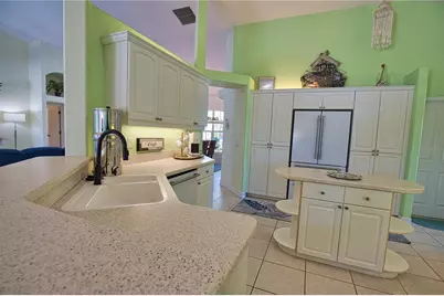 525 Rotonda Circle, Rotonda West, FL 33947 - Photo 32