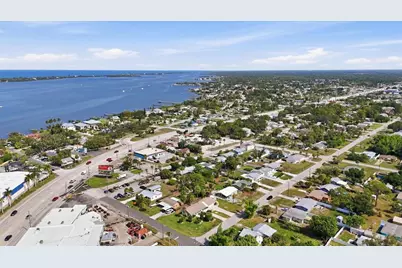 898 S Broadway, Englewood, FL 34223 - Photo 4