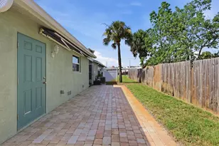 898 S Broadway, Englewood, FL 34223 - Photo 34