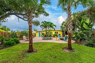 1330 Holiday Dr, Englewood, FL 34223 - Photo 42