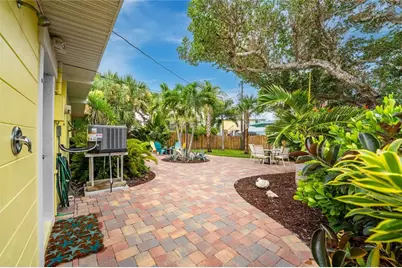 1330 Holiday Drive, Englewood, FL 34223 - Photo 40