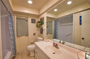 27 Annapolis Ln, Rotonda West, FL 33947 - Photo 20