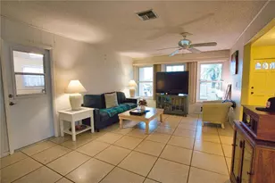 27 Annapolis Ln, Rotonda West, FL 33947 - Photo 18