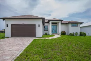 224 W Pine Valley Ln, Rotonda West, FL 33947 - Photo 4