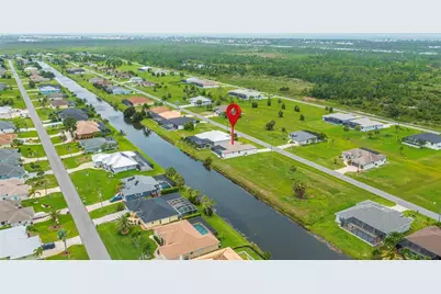 224 W Pine Valley Lane, Rotonda West, FL 33947 - Photo 12