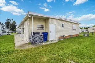5510 Denmark Dr, Bradenton, FL 34207 - Photo 26