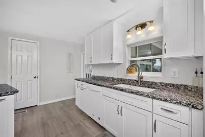 1515 Sanderling Drive, Englewood, FL 34224 - Photo 12