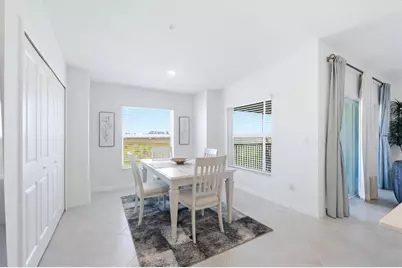 12580 Galapagos Court #204, Venice, FL 34293 - Photo 10