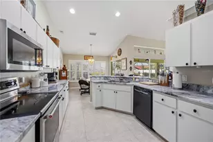 230 E Green St, Englewood, FL 34223 - Photo 16