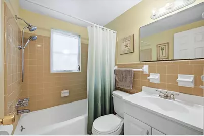 630 E Seminole Drive, Venice, FL 34293 - Photo 22