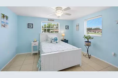 630 E Seminole Drive, Venice, FL 34293 - Photo 24