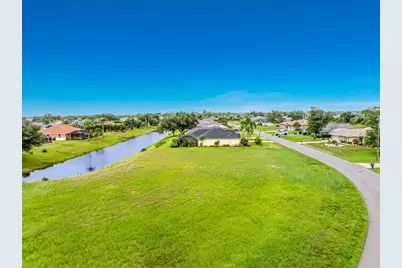 19 Medalist Place, Rotonda West, FL 33947 - Photo 12