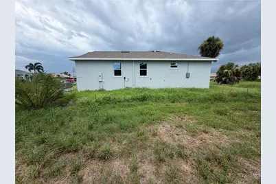57 Mark Twain Ln, Rotonda West, FL 33947 - Photo 4