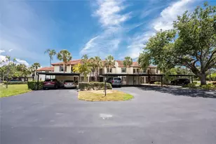 511 Pine Hollow Cir, Englewood, FL 34223 - Photo 2