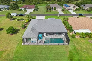 35 Medalist Ct, Rotonda West, FL 33947 - Photo 52